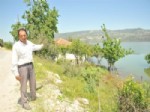 MAHMUT KAŞıKÇı - Baraj Dolunca Kemer Köyünde 7 Evi Su Bastı