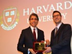 HARVARD ÜNIVERSITESI - Başkan Mustafa Demir'e Harvard Üniversitesi'nden Ödül