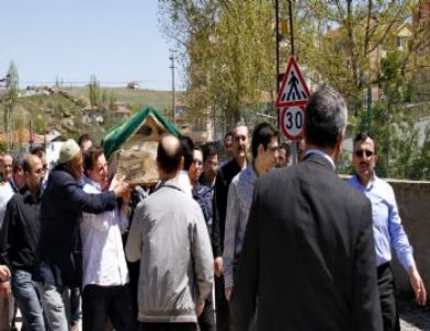 Ekrem Nevzat Arvas, Bağlum'da Toprağa Verildi - Ankara