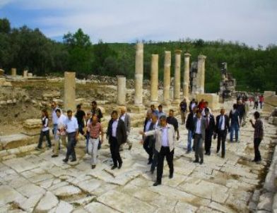 Yatağan Stratonikeia’da Kazılar Başladı