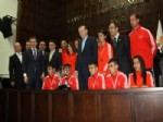 EKREM ÇELEBİ - Başbakan Erdoğan Ağrılı Atletleri Kabul Etti