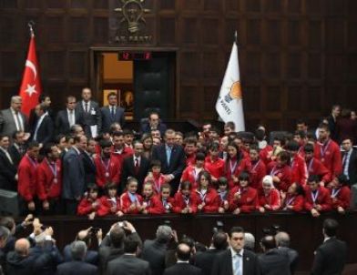 Erdoğan: Bahçeli ve Kılıçdaroğlu'nun Dört İşlem Konusunda Sıkıntıları Var