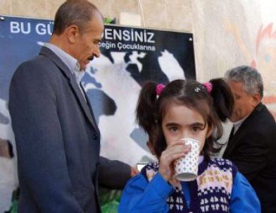 'okul Sütü Projesi' Simav'da Başladı
