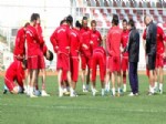 MARDINSPOR - Denizli Belediyespor, Adana Demirspor'a Bileniyor