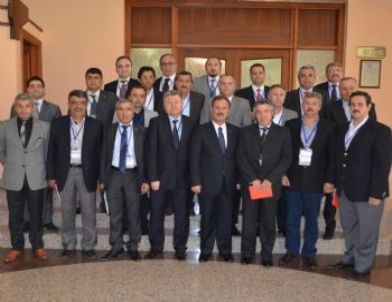 Akaryakıt ve Enerji Sektörü Temsilcileri Denizli'de Toplandı