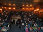 BREMEN MıZıKACıLARı - Erzurum AVM Çocuk Kulübü, Devlet Tiyatrolarında Doyasıya Eğlendi