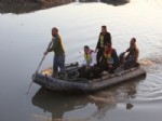 RIDVAN TAKIM - Baraj Gölünde 2 İşçinin Cesedine Daha Ulaşıldı