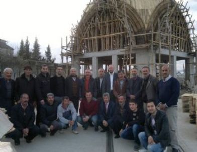 Başkan Doğan, Cemaatle Sabah Namazında Buluştu