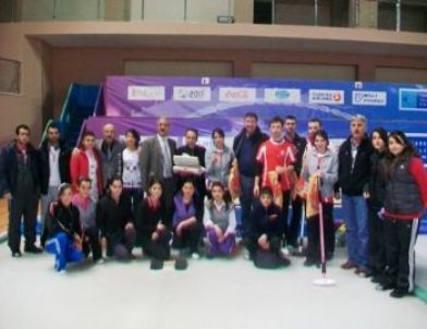 Milli Curlingçilere Moral Ziyareti