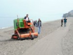 Akçakoca Belediyesi Sahilleri Temizleniyor