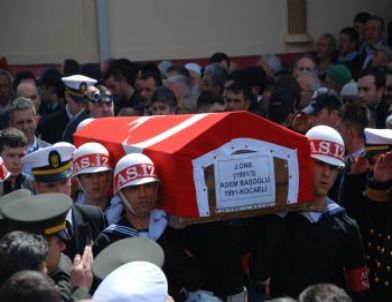 Şehit Adem Başoğlu Gözyaşlarıyla Uğurlandı