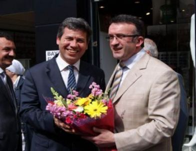 AK Parti Balıkesir İl Başkanı Poyrazlı Destek Turunda