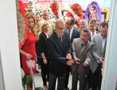 Akçakoca Denizbank Şubesi Resmen Açıldı