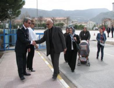 Emniyetten Şehit Yakınları, Gaziler ve Emekli Personel Onuruna Yemek