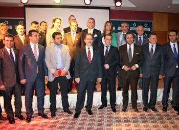 “Yılın Bakanı” Egemen Bağış oldu