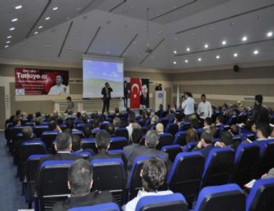 Çerkezköy'de Siyaset Akademisi Başladı