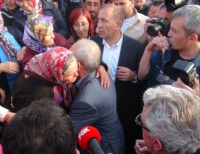Kılıçdaroğlu, Çaycuma'da Çöken Köprüde İnceleme Yaptı