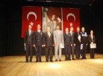 ZIYA KARACAEV - Polisin İşaret Dilli Tiyatro Oyunu Beğenildi