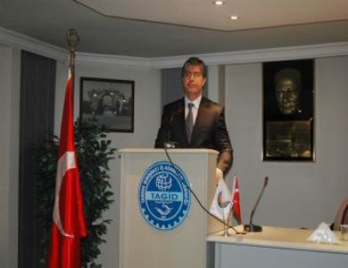 Tarsus'ta İş Adamlarına Yeni Ticaret Kanunu Anlatıldı