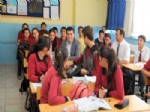 AHMET HAMDİ TANPINAR - Başkan Tütüncü'den Öğrencilere Ziyaret