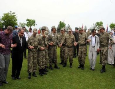 Diyarbakır’da 18 Engelli Vatandaş 1 Günlük Asker Oldu