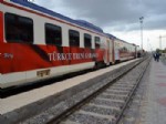 Türkçe Treni Kayseri'den Niğde Garına Geldi