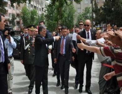 Cumhurbaşkanı Gül, Adıyaman’ın 27 Yıllık Özlemini Giderdi