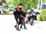 Futbol Topuyla Uyuşturucu Ticareti