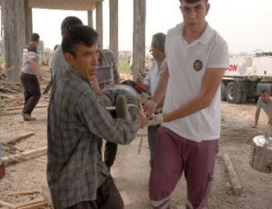 Otogar İnşaatının Tavanı Çöktü: 10 İşçi Göçük Altında Kaldı