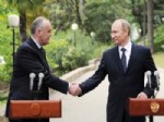 ABHAZYA - Putin’den Abhazya’ya 'Bir Kaç Dakikalık' Ziyaret