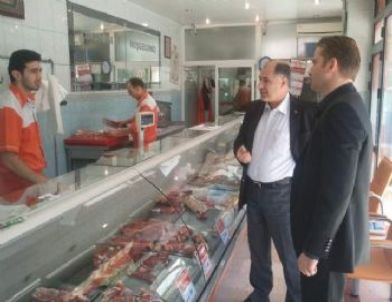 Ak Parti’de Milletvekilleri ve Teşkilat Arı Gibi Çalışıyor