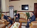 TAYYAR ALTıKULAÇ - Eski Diyanet İşleri Başkanı Altıkulaç’tan Vali Yenigün’e Ziyaret