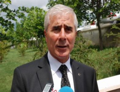 Ankette Hadise Önde