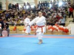 Burhaniye’de Karate Heyecanı Yaşandı
