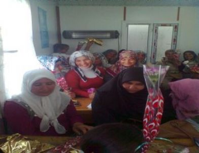 Konteynır Kentlerde Anneler Günü Etkinlikleri