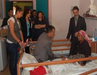 MHP'liler, Anneler Günü'nü Unutmadı