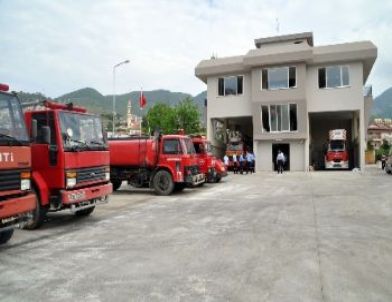 Alanya İtfaiyesi Tam Donanımlı Hizmet Binasına Taşındı