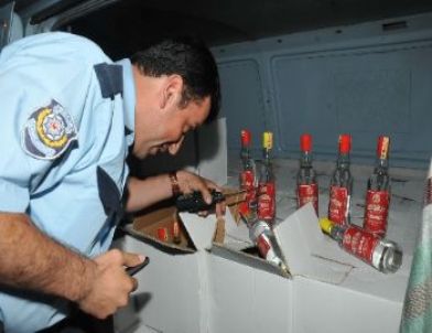 Polisin Dikkati Sahte İçki Deposunu Ortaya Çıkardı