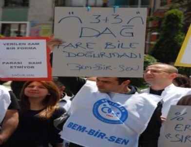 Tokat’ta Memurlardan 3+3 Eylemi