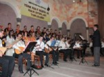 Aile Haftasında Türk Halk Müziği Konseri