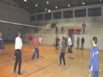 Akdağmadeni’nde Kurumlar Arası Voleybol Turnuvası