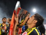 İlk Kez Renkli Televizyon Yayınında Türkiye Kupası'nı Kazandılar