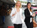 ELIF DÜRÜST - Elif Dürüst Kanyon'da