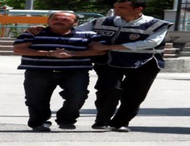 Eskişehir'de 30 Yaş Küçük Sevgilisini Bıçaklayan Şahıs Adliyeye Sevk Edildi