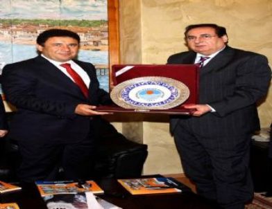 Kktc Bakanı Saner'den Başkan Özcan'a Ziyaret