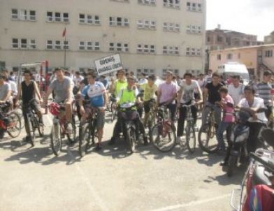 Ödemişli Gençlerden Bisiklet Şenliği