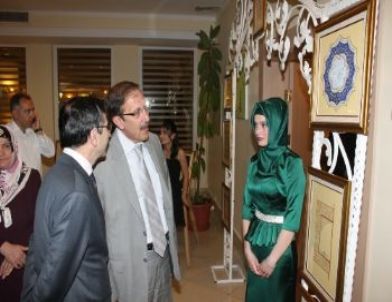 Palandöken Belediyesi Tezhip Kursu'da Sergi Zamanı