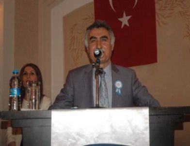 Trabzon'da 2011 Yılında En Yüksek Primi Ödeyerek İlk 10'a Giren İşverenlere Plaket