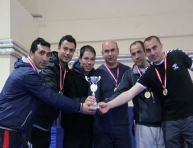 Kızılay Kupası Akıncılar'ın Oldu