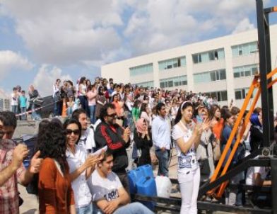 Murat Dalkılıç Zirve Üniversitesi'nin Festivalinde Sahne Aldı